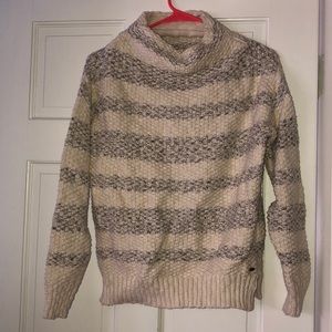 O’NEILL high neck knit sweater!
